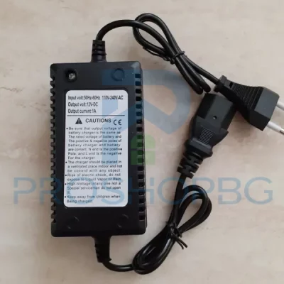 Универсално зарядно устройство за акумулаторни пръскачки – 12V Надеждно и съвместимо зарядно за поддържане на оптимална работа на вашата акумулаторна пръскачка. Лесно, бързо и безопасно зареждане на батерии с напрежение 12V.