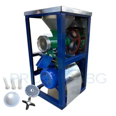 Чугунена месомелачка №32 с електромотор 1500W, стойка, плот, ножове, решетки и фунии.
